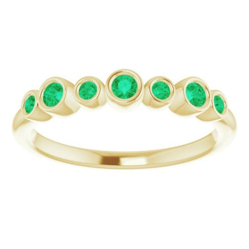 Seven Gemstone Bezel Set Ring - Emerald|Material:14K Yellow Gold