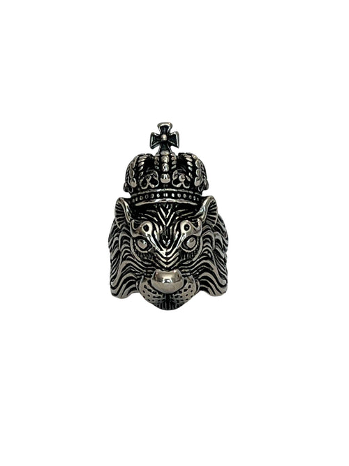 Front view of the Royal lion ring