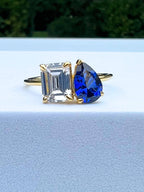 front view of sapphire toi et moi ring